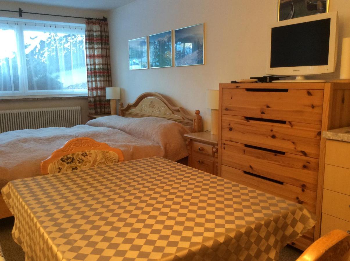 Double Room With A Kitchenette And Private Bathroom In A Beautiful Surrounding Sautens Eksteriør billede
